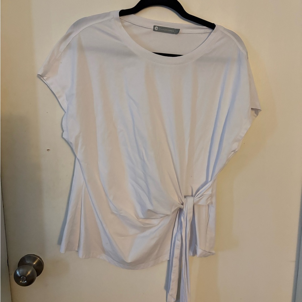 InCashmere White Short Sleeve Top with Tie Detail